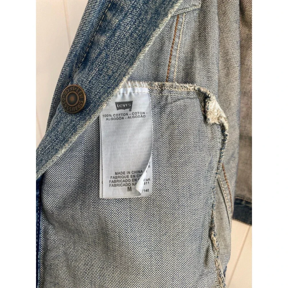 Levis Jean Jacket